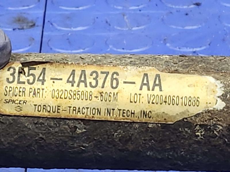 2004 Ford Explorer Front Drive Shaft