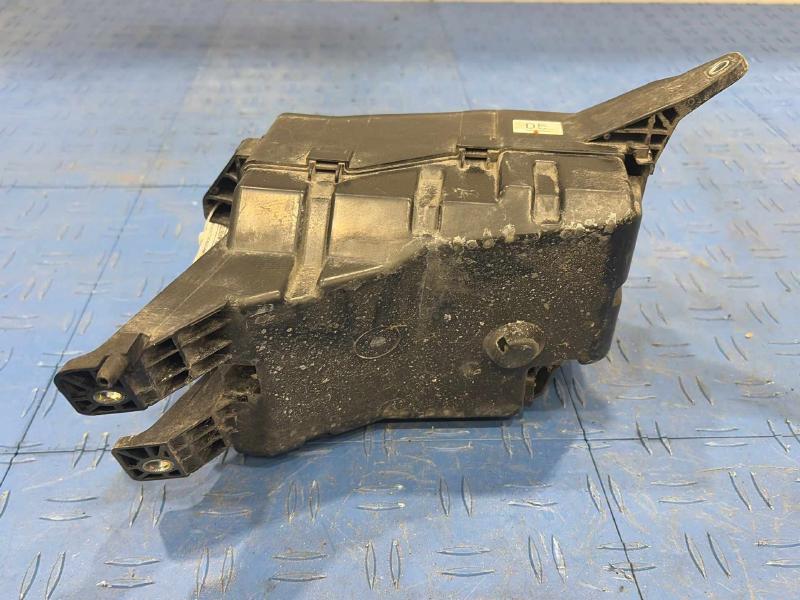2007 Toyota RAV4 Engine Fuse Box