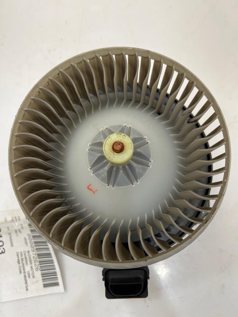 2009 - 2015 JAguar XF Heater AC Blower Motor Assembly OEM 8X2318456AA
