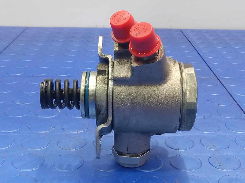 2015 Audi Q7 Fuel Pump