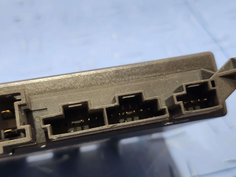 2006 Mercedes Clk Chassis Brain Box