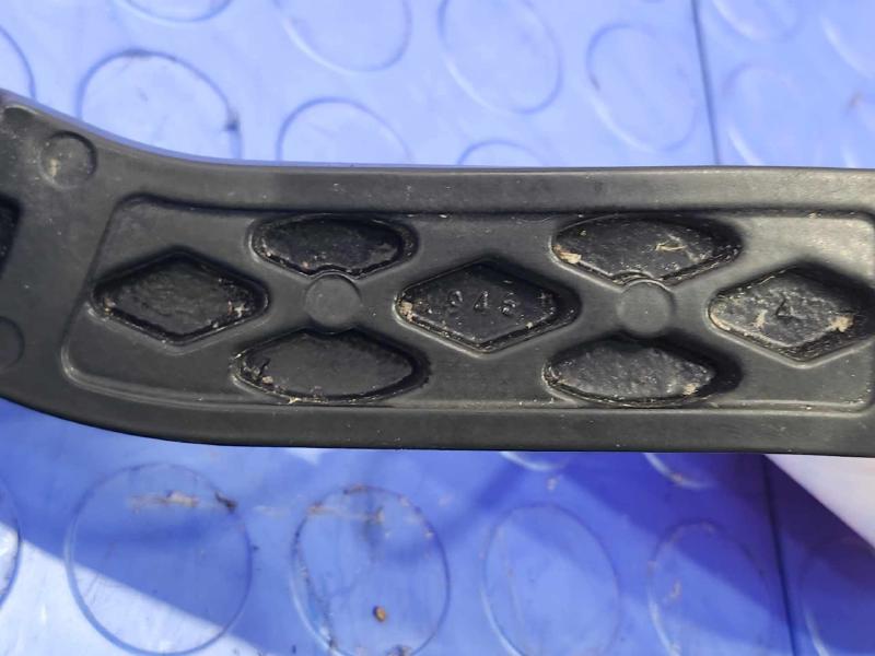 2015 Mazda CX-5 Wiper Arm