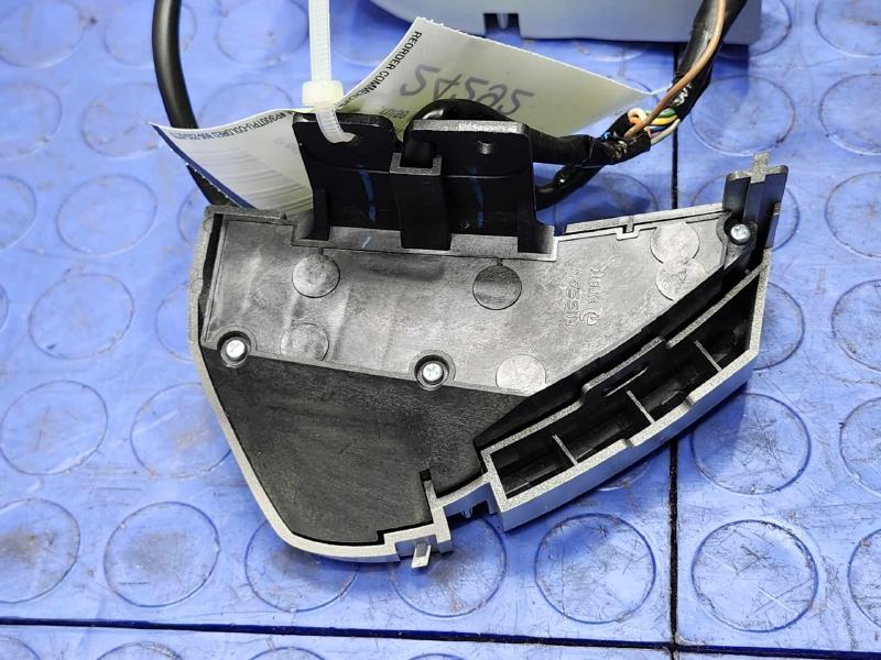 2015 Nissan Leaf Steering Wheel Cruise Control / Bluetooth Switch OEM 255503NF0A