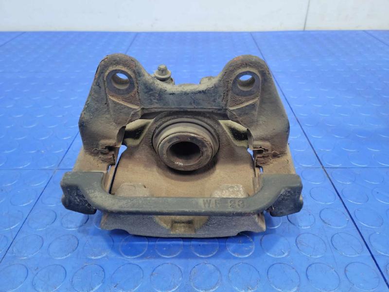 2013 Cadillac Escalade Caliper