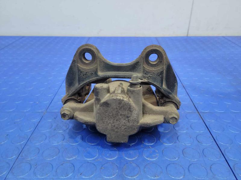 2013 Cadillac Escalade Caliper