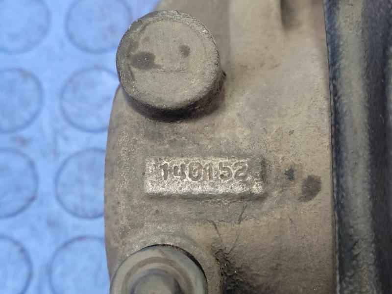 2013 Cadillac Escalade Caliper