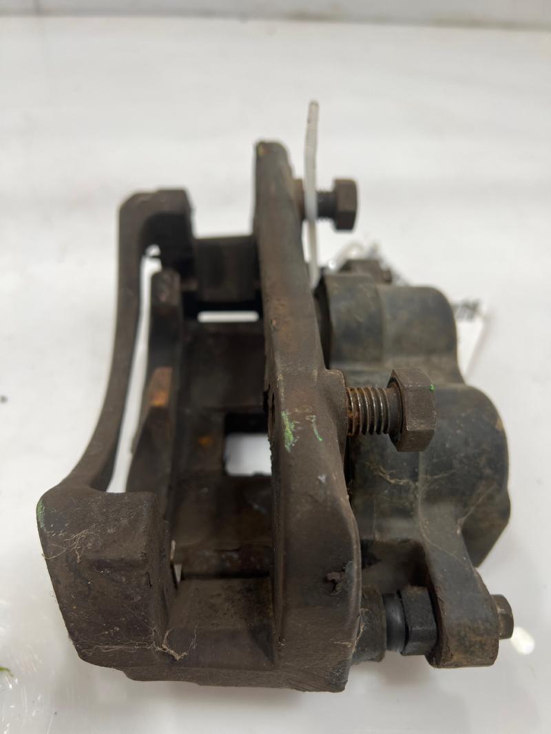 2004 Chevrolet Colorado Caliper