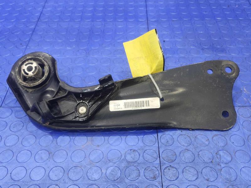 2013 Volkswagen Jetta Lower Control Arm Rr