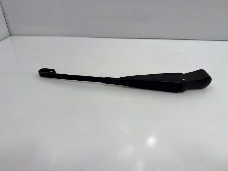 2000 Honda CR-V Wiper Arm