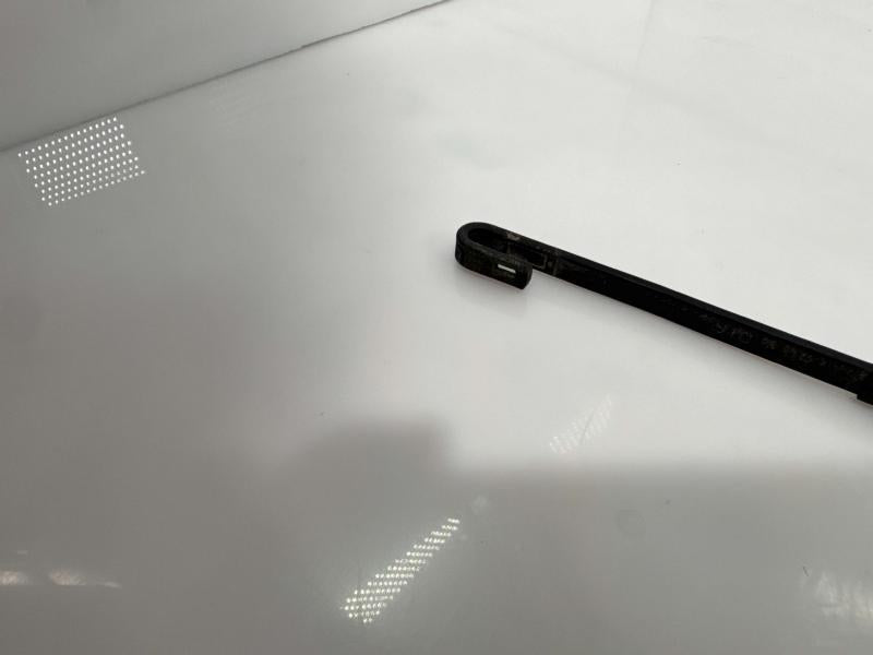2000 Honda CR-V Wiper Arm