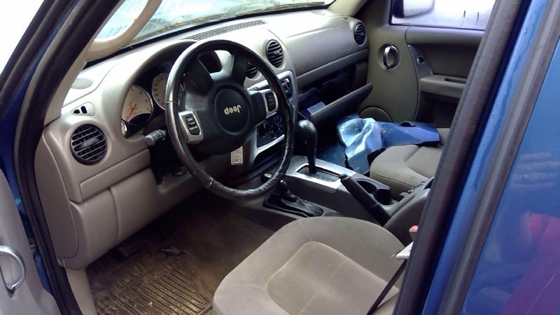 2003 Jeep Liberty Quarter Panel