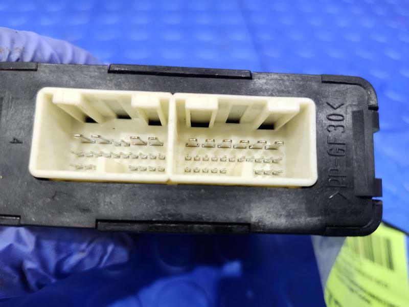 2010-2011 Toyota Prius 1.8L Automatic Transmission Control Module OEM 89535-75010