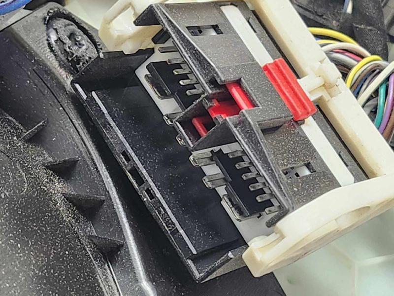 2019 Cadillac XT5 Front Door Trim Panel