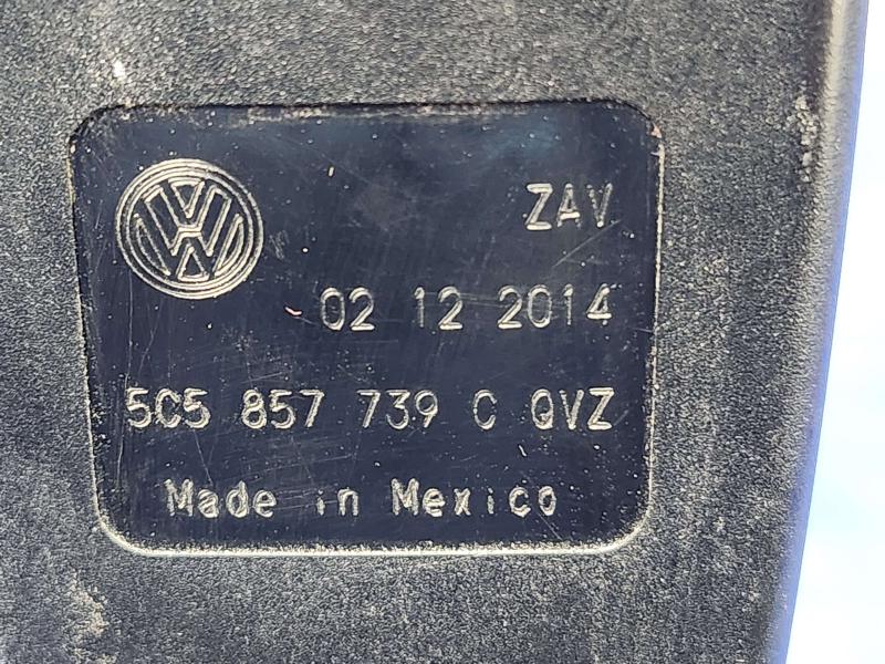 2015 Volkswagen Beetle Rear Seat Belt