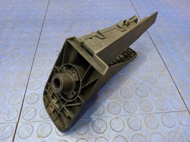 2016-2019 Volvo XC90 Accelerator Pedal Assembly with Sensor OEM 31445944