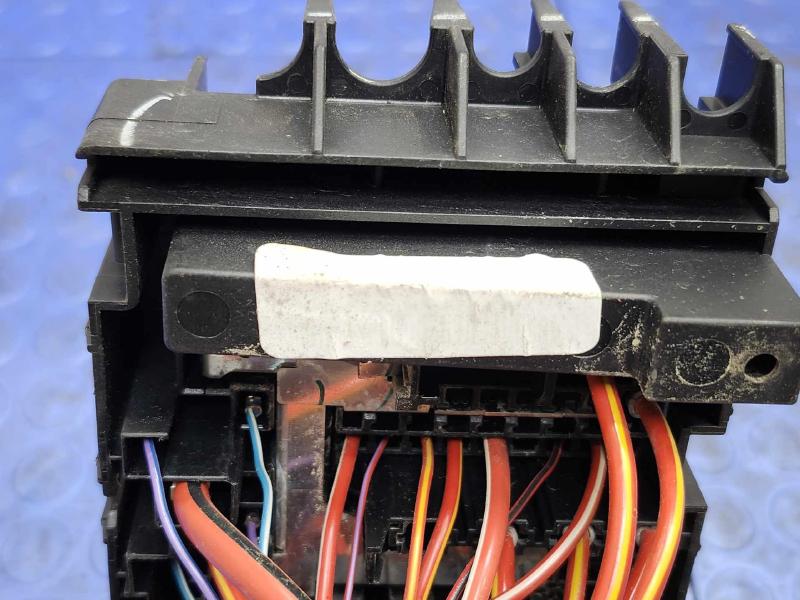 2013 Volkswagen Jetta Engine Fuse Box