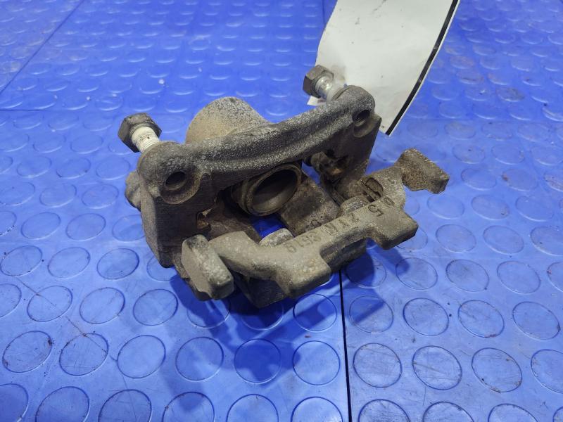 2013 Nissan Pathfinder Caliper