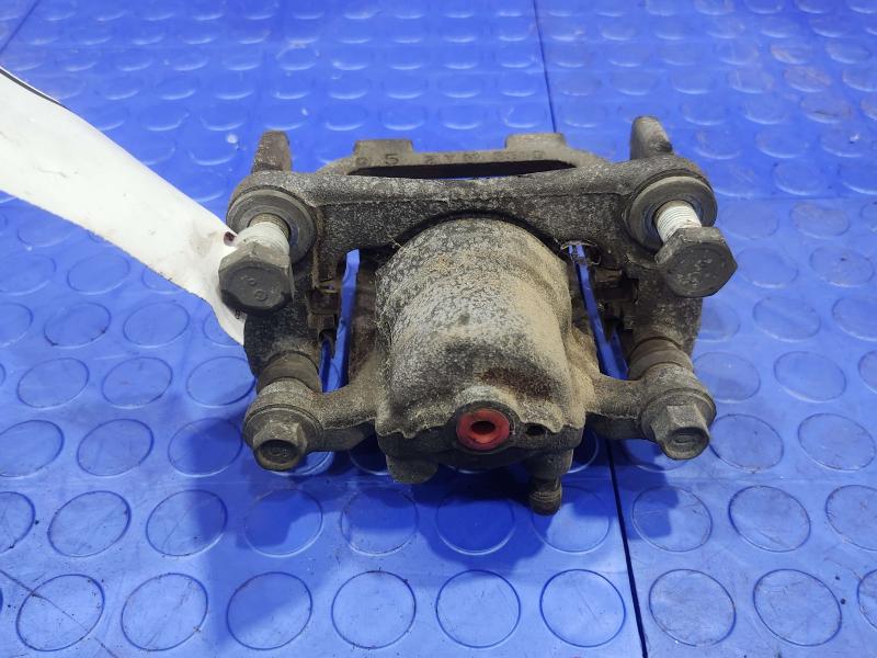 2013 Nissan Pathfinder Caliper
