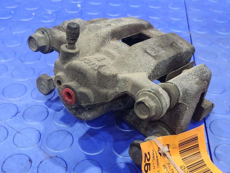 2013 Nissan Pathfinder Caliper