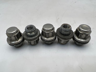 2013 Toyota Camry Lug Nuts