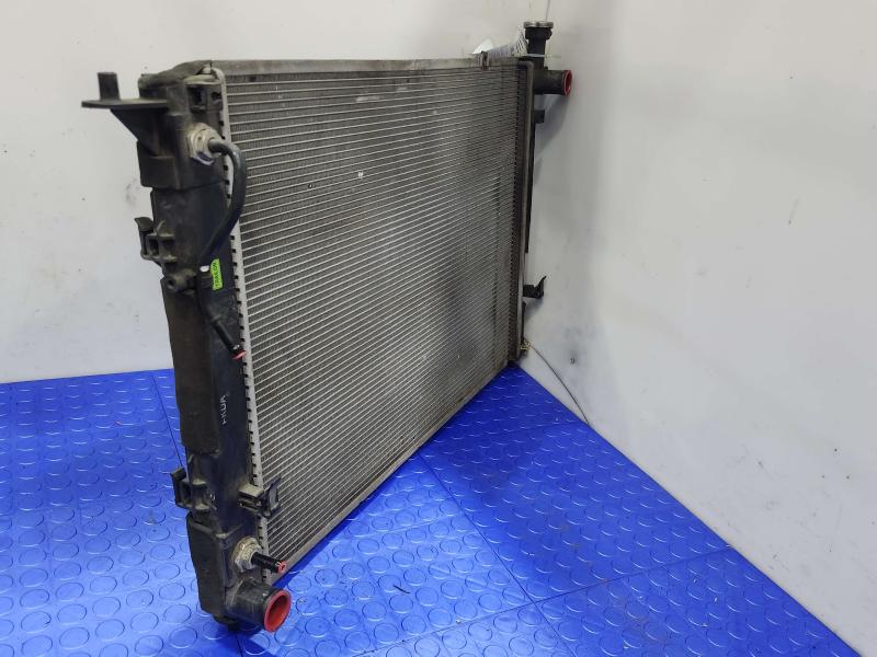 2011 Kia Sorento Radiator