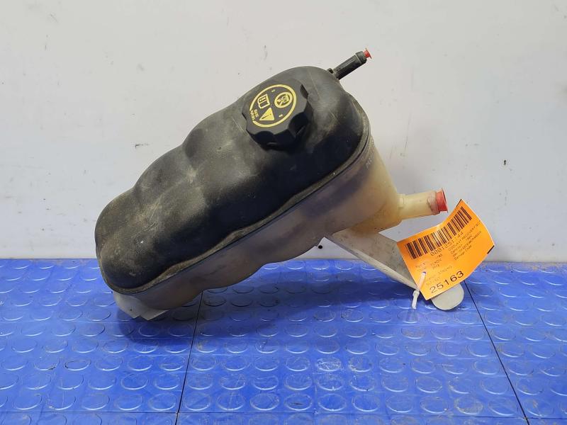 2012 GMC Yukon Coolant Recovery Bottle