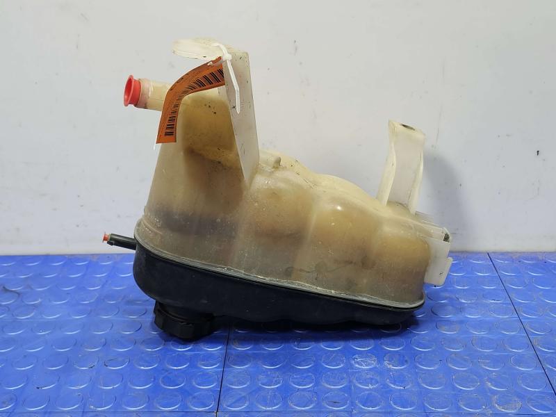 2012 GMC Yukon Coolant Recovery Bottle