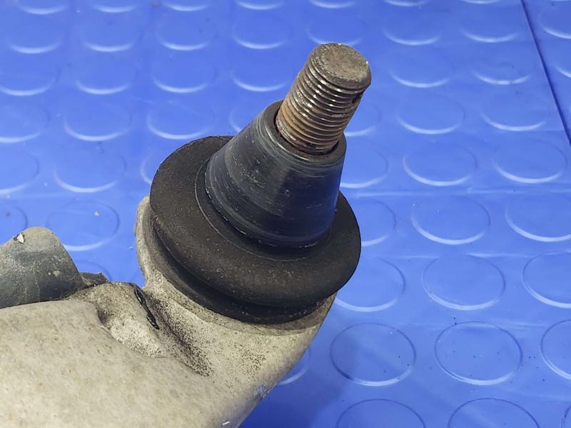 2013 Infiniti FX35 Lower Control Arm Front