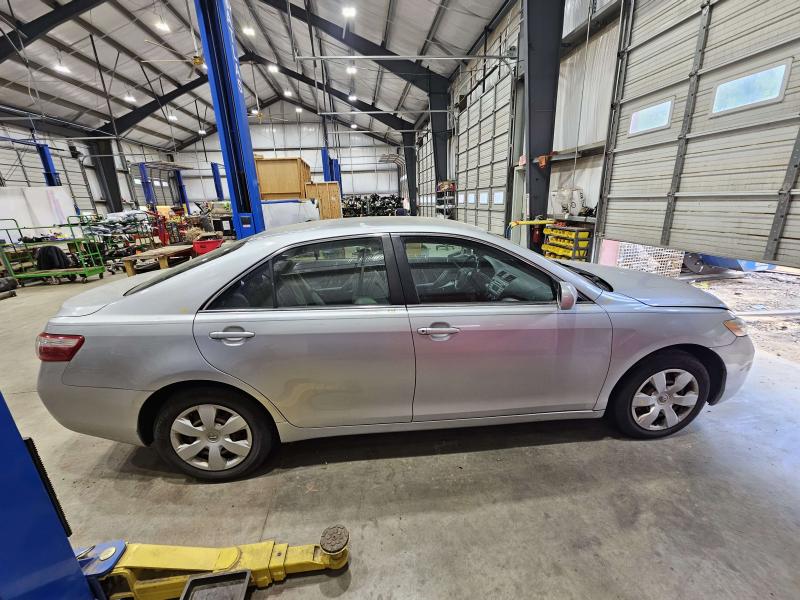 2009 Toyota Camry Engine Belt Tensioner