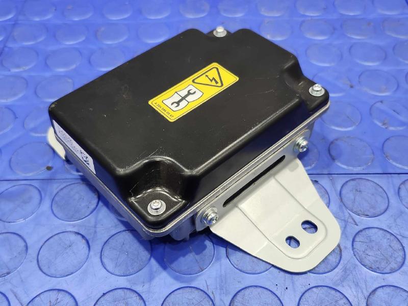 2012 Mercedes E-Class Converter/Inverter/Charger