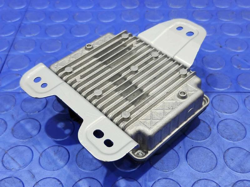 2012 Mercedes E-Class Converter/Inverter/Charger