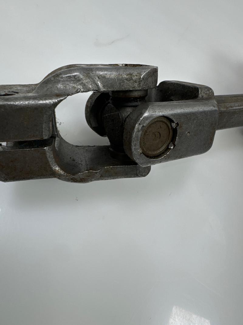 2005 Ford Ranger Front Door Regulator