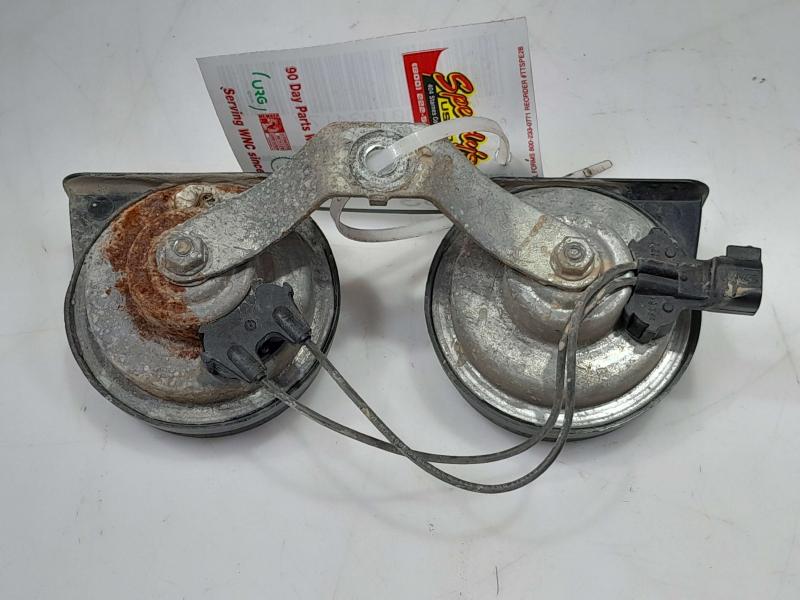 2014 - 2017 Dodge Ram Truck Dual Note Horn Assembly OEM 68306481AB
