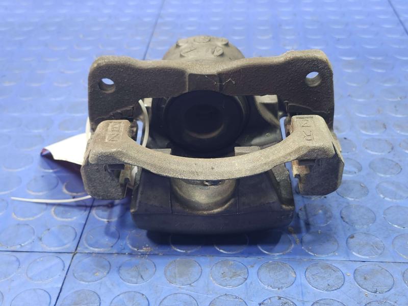 2014 Toyota Prius Caliper