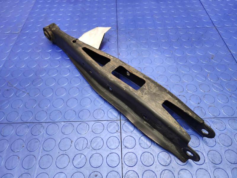 2017 Subaru Legacy Lower Control Arm Rr