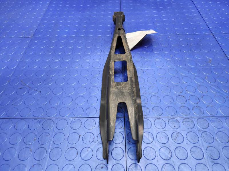 2017 Subaru Legacy Lower Control Arm Rr