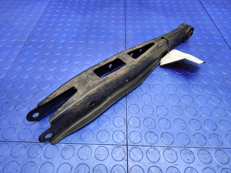 2017 Subaru Legacy Lower Control Arm Rr