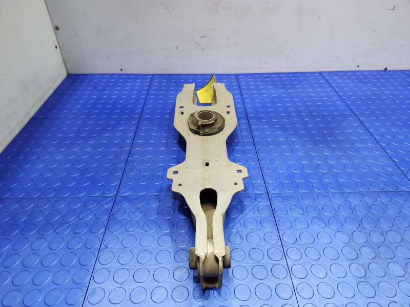 2020 Ford Escape Lower Control Arm Rr