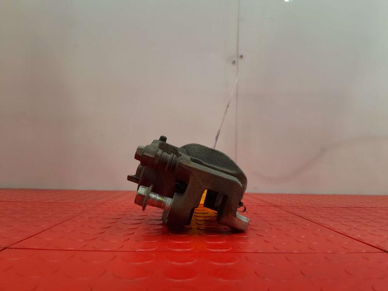2020 Nissan Armada Caliper