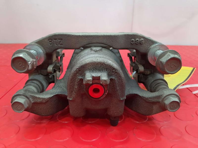 2020 Nissan Armada Caliper