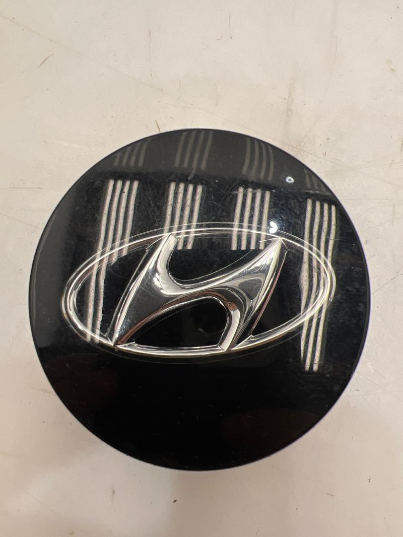 2017 Hyundai Sonata Center Cap