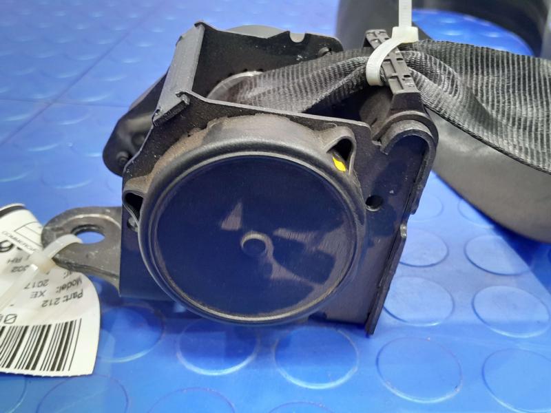 2017 Jaguar XE Rear Seat Belt