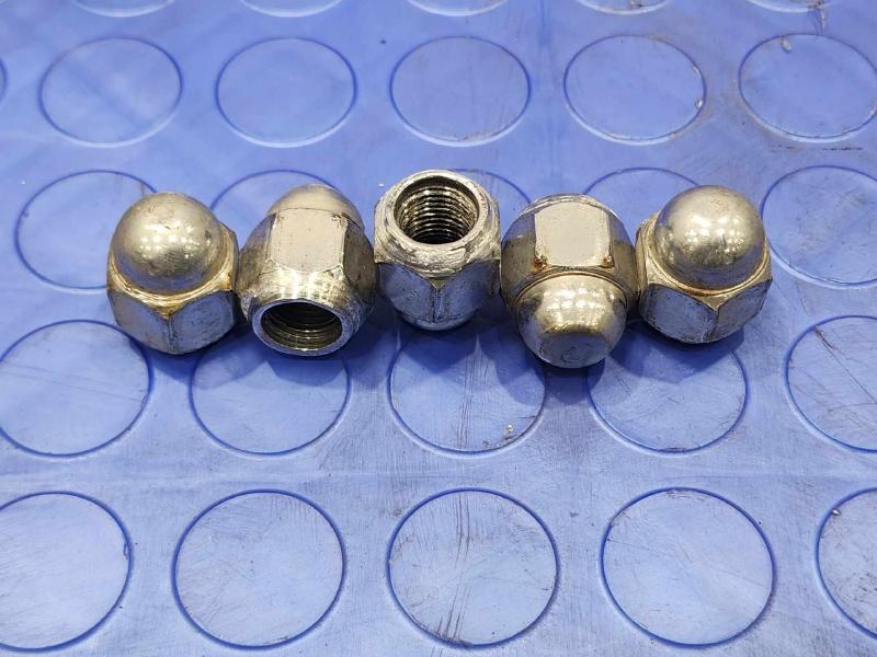 2012 Subaru Impreza Lug Nuts