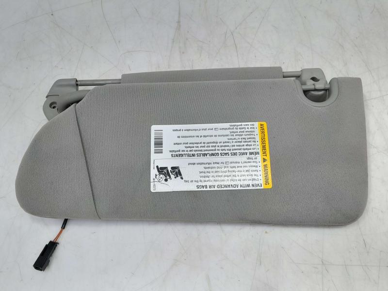 2007 Cadillac DTS Sun Visor