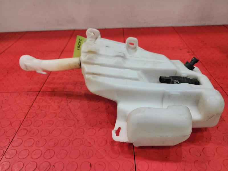 2015 Buick Regal Washer Bottle