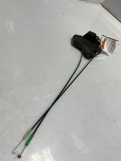 2003 Toyota Corolla Rear Door Latch