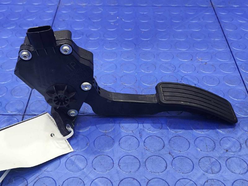 2015-2019 Subaru Legacy Outback Accelerator Pedal Genuine OEM Part 36010AL090