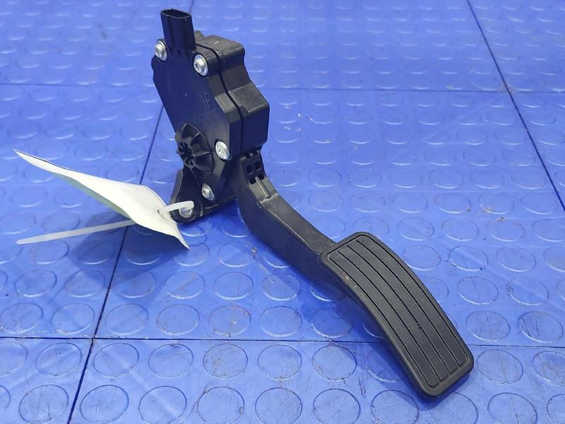2015-2019 Subaru Legacy Outback Accelerator Pedal Genuine OEM Part 36010AL090