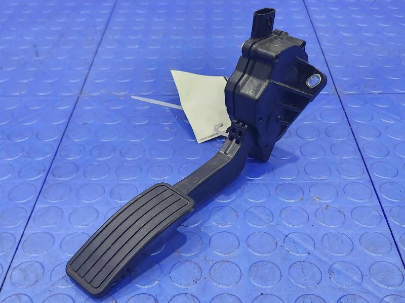 2015-2019 Subaru Legacy Outback Accelerator Pedal Genuine OEM Part 36010AL090