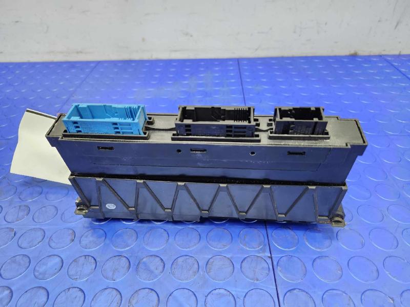 2011 BMW 535i Cabin Fuse Box